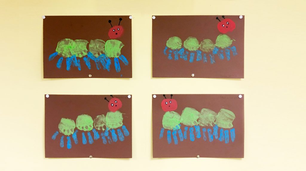 Kita Karlsruhe lernt die kleine Raupe kennen | Pro-Liberis